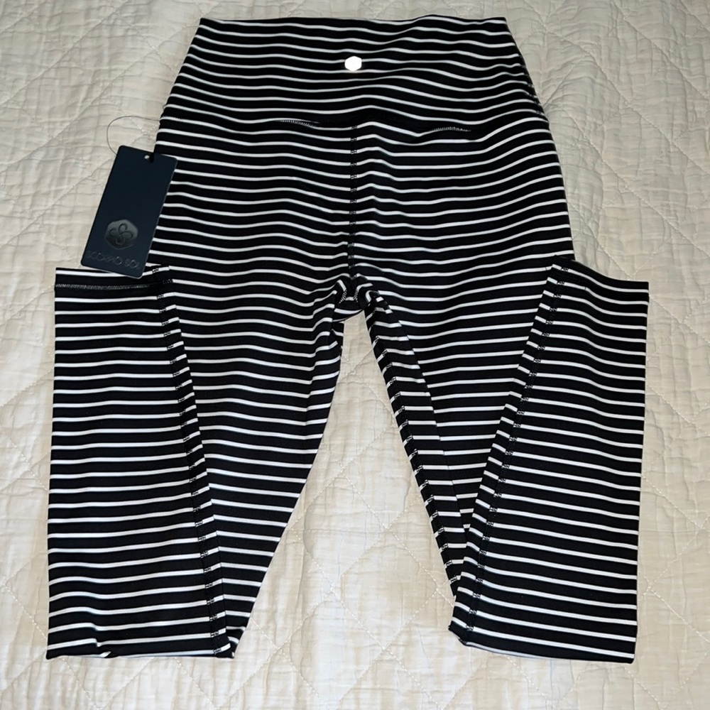Scorpio Sol Athletic Leggings